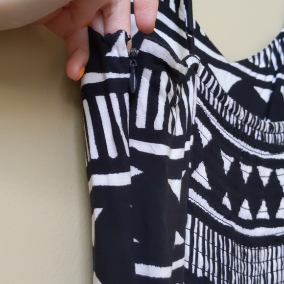 Old Navy Sundress - Picture 4 of 6